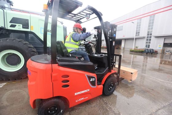 Hydraulic 3 Ton Diesel Forklift Di Gudang CPCD30 40kw 2650rpm